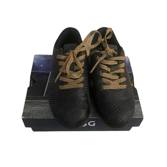 DSG Boys Speed Viper Soccer Athletic Black Gold Cleats Low Top Lace Up Size 10K - Picture 2 of 6